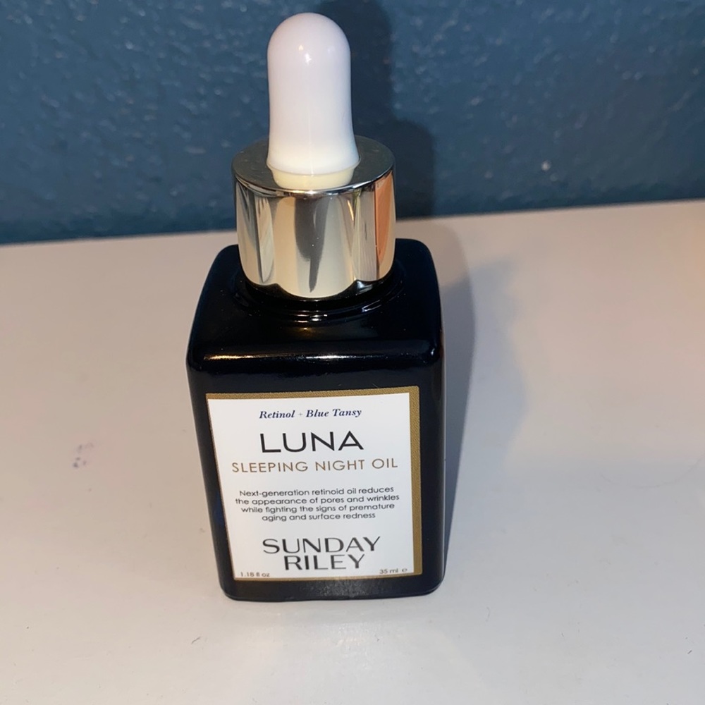 Sunday Riley Luna Oil